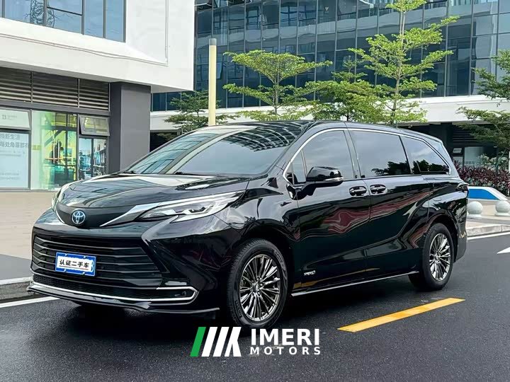 Mercedes-Benz SIENNA 2.5LPHEV Edition - ავტომობილი ჩინეთიდან