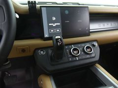 Land Rover 110 3.0T P400 Edition - ფოტო 9