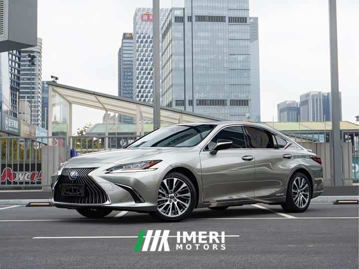 Lexus ES 300h Edition - ავტომობილი ჩინეთიდან