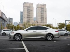 Lexus ES 300h Edition - ფოტო 5