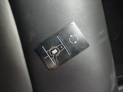 Tesla Model Y Edition - ფოტო 4