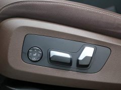 BMW X5 xDrive 30Li Deluxe VersionM - ფოტო 13