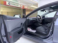 Tesla Model 3 Edition - ფოტო 10