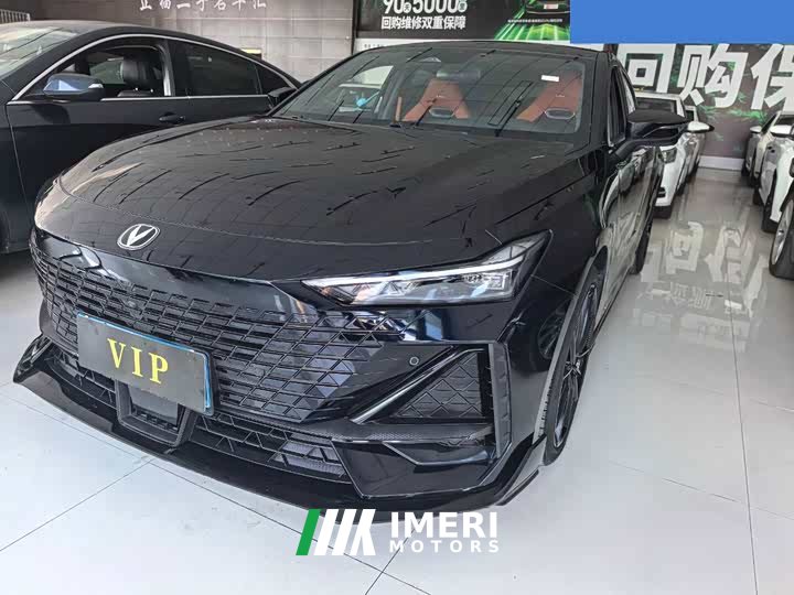 Changan UNI-V 1.5T Edition - ავტომობილი ჩინეთიდან
