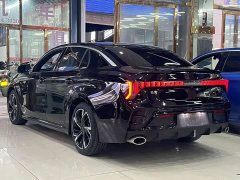 Lynk & Co 03 1.5TD DCTPro - ფოტო 9