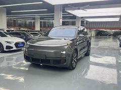 Li Auto L8 Pro - ფოტო 1