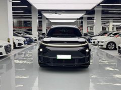 Li Auto L7 Pro - ფოტო 2