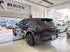 Li Auto L8 Pro - ფოტო 15