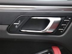 Porsche Macan T 2.0T - ფოტო 13
