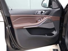 BMW X5 xDrive 30Li Deluxe VersionM - ფოტო 10