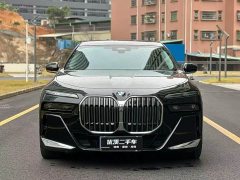 BMW 7 740Li Version Luxury - ფოტო 2