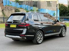 BMW X7 xDrive40i VersionLuxury - ფოტო 9