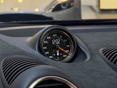 Porsche 718 Cayman GT4 RS 4.0L - фото 16