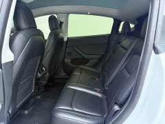 Tesla Model Y Long Range Edition - ფოტო 14