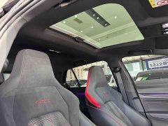 Volkswagen GTI 380TSI DSG GTI - ფოტო 7