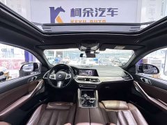 BMW X6 xDrive40i Deluxe Version M - ფოტო 11