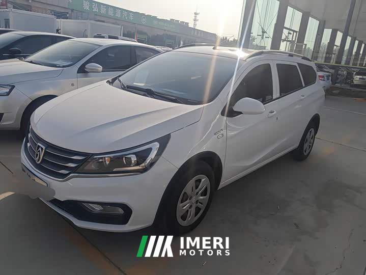 Baojun 310W 1.5L Luxury Version V - ავტომობილი ჩინეთიდან