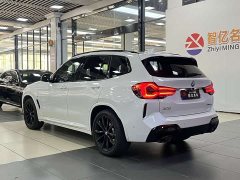 BMW X3 xDrive30i Deluxe Version M - ფოტო 10