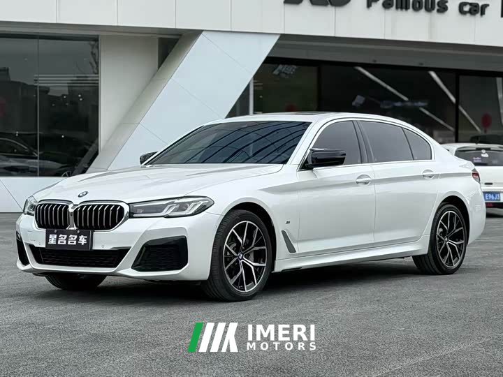 BMW 5 Series 2022 Facelift Three 530Li Exclusive M Sports Package - ავტომობილი ჩინეთიდან