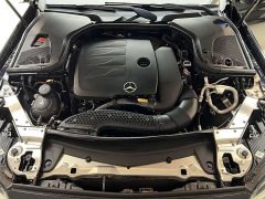 Mercedes-Benz E 300 L Luxury Version - ფოტო 16