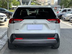 Toyota RAV4 2.0L CVT2WD Edition - ფოტო 5