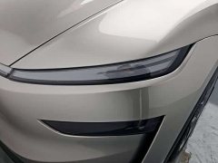 Tesla Model Y L Long Range Edition - ფოტო 14