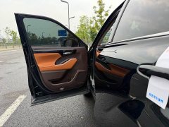 BYD 380T AWDPremium Edition 7 - ფოტო 4