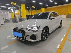 Audi A3 A3L Limousine 35 TFSI Fashion Version - ფოტო 1
