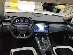 Lynk & Co 01 2.0TD 2WD Edition - ფოტო 4