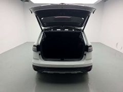 Volkswagen 300TSI 2WD Edition - ფოტო 12