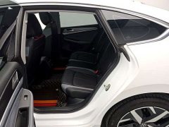 Volkswagen L 280TSI DSG Edition - ფოტო 10