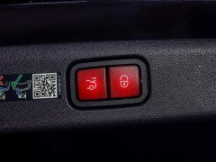 Mercedes-Benz E 300 L Fashion Version - ფოტო 7