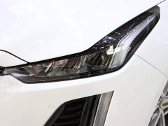 Cadillac CT5 28T Luxury Version - ფოტო 18
