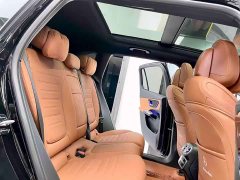 Mercedes-Benz GLC 300 L 4MATIC Version 5 - photo 4