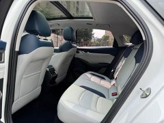 Mercedes-Benz 2.0TD Premium Version - ფოტო 9