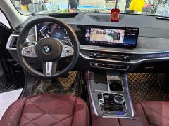 BMW X5 xDrive 30Li Deluxe VersionM - ფოტო 10