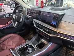 BMW X5 xDrive 30Li Deluxe VersionM - ფოტო 9
