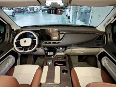 Volkswagen V 2.0T PRO Edition - ფოტო 3