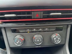 Volkswagen 300TSI DSG Edition - ფოტო 10