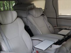 Lexus LM 500h Edition - ფოტო 18
