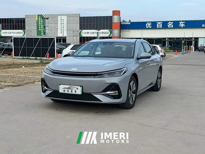Geely A7 EM-i 150km Deluxe Edition - ავტომობილი ჩინეთიდან