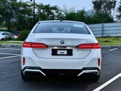 BMW 5 530Li Version M - ფოტო 9