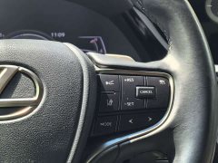 Lexus ES 300h Edition - ფოტო 16