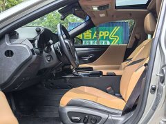 Lexus ES 300h Edition - ფოტო 7