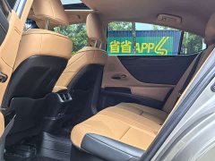 Lexus ES 300h Edition - ფოტო 8