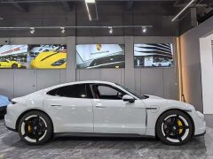 Porsche Taycan - ფოტო 4