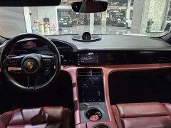 Porsche Taycan - ფოტო 9
