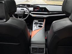Changan UNI-V 1.5T Premium Version - ფოტო 10