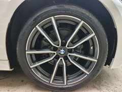 BMW 3 320Li M - ფოტო 16