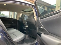 Lexus ES 300h Edition - ფოტო 16